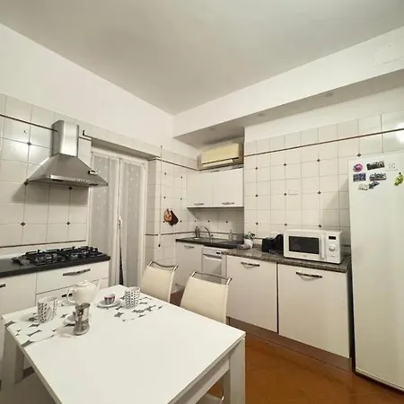 4m Apartment Rome