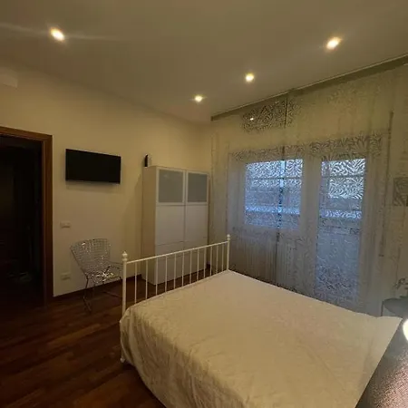 4m Apartment
